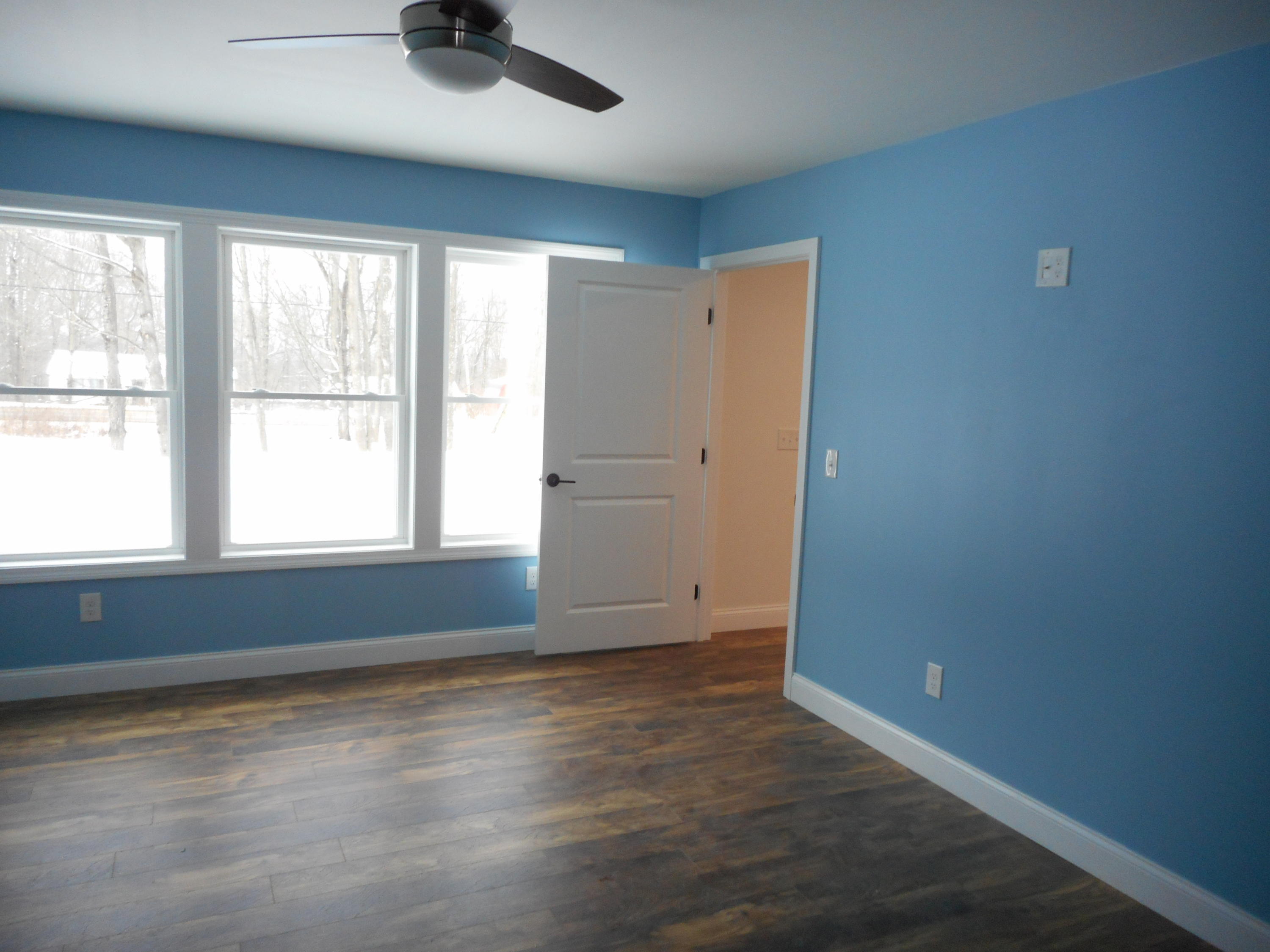 6 Mia Ridge Sidney, ME 04330 - Photo 11 of 18 10 Master Bedroom