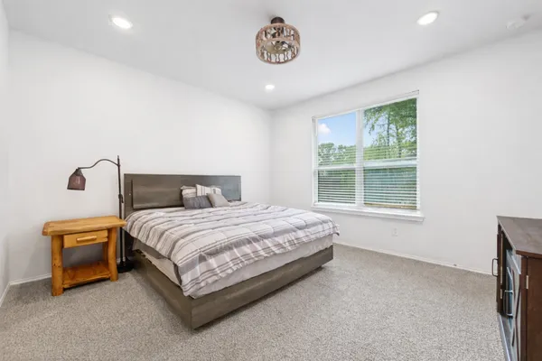 $275,000 | 804 Pearl River, Conroe, TX 77316