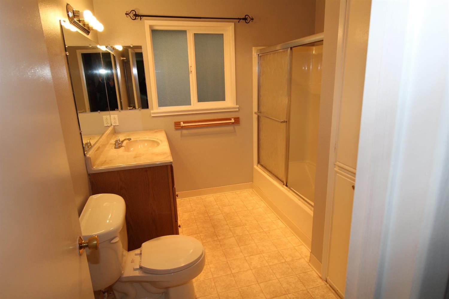 7843 North Applegate Road Grants Pass, OR 97527 - Photo 10 of 33 Additional Photo