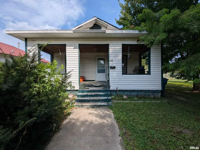 $35,000 | 655 North Hickory Street, Centralia, IL 62801