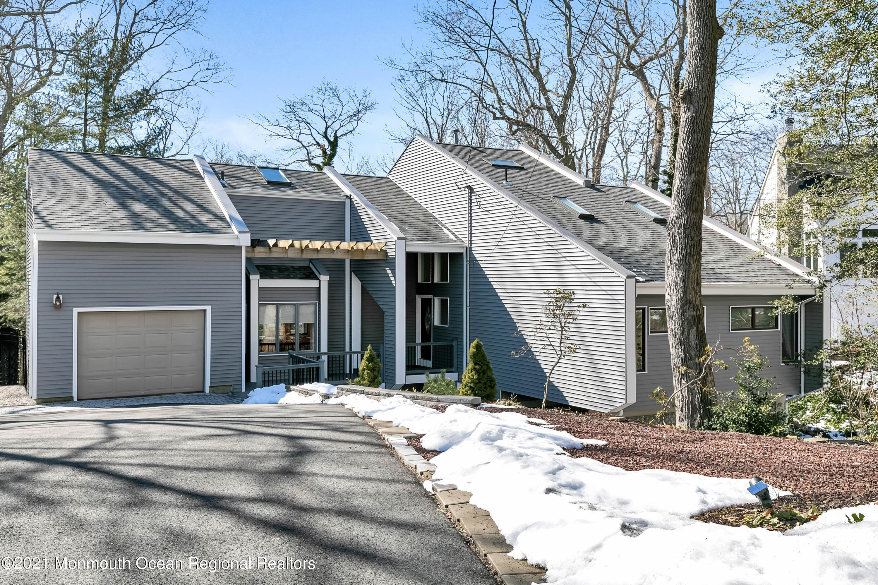 625 Oceanview Road Brielle, NJ 08730 - Photo 1 of 47 625 Oceanview Road