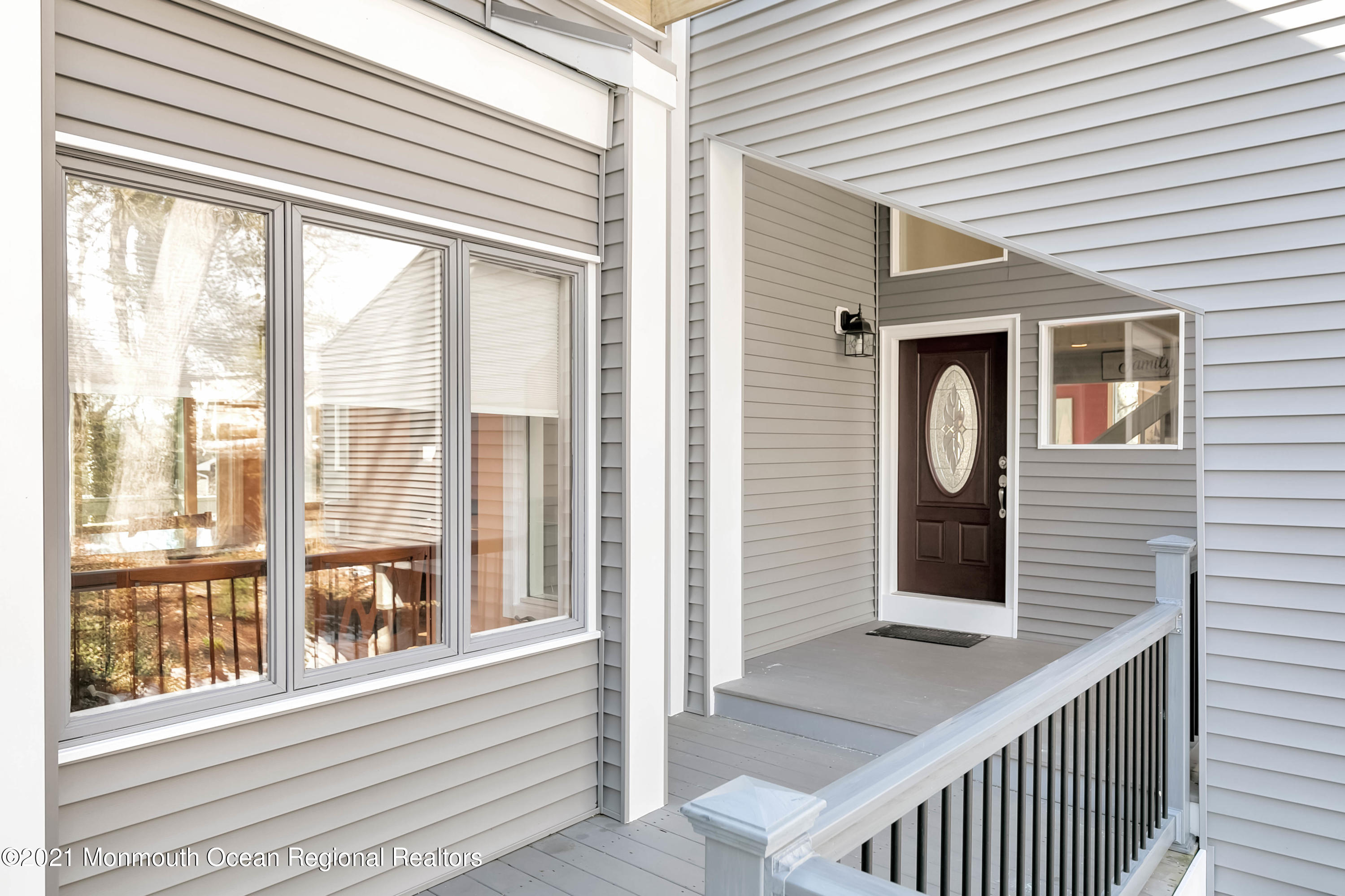 625 Oceanview Road Brielle, NJ 08730 - Photo 5 of 47 New Porch Entrance