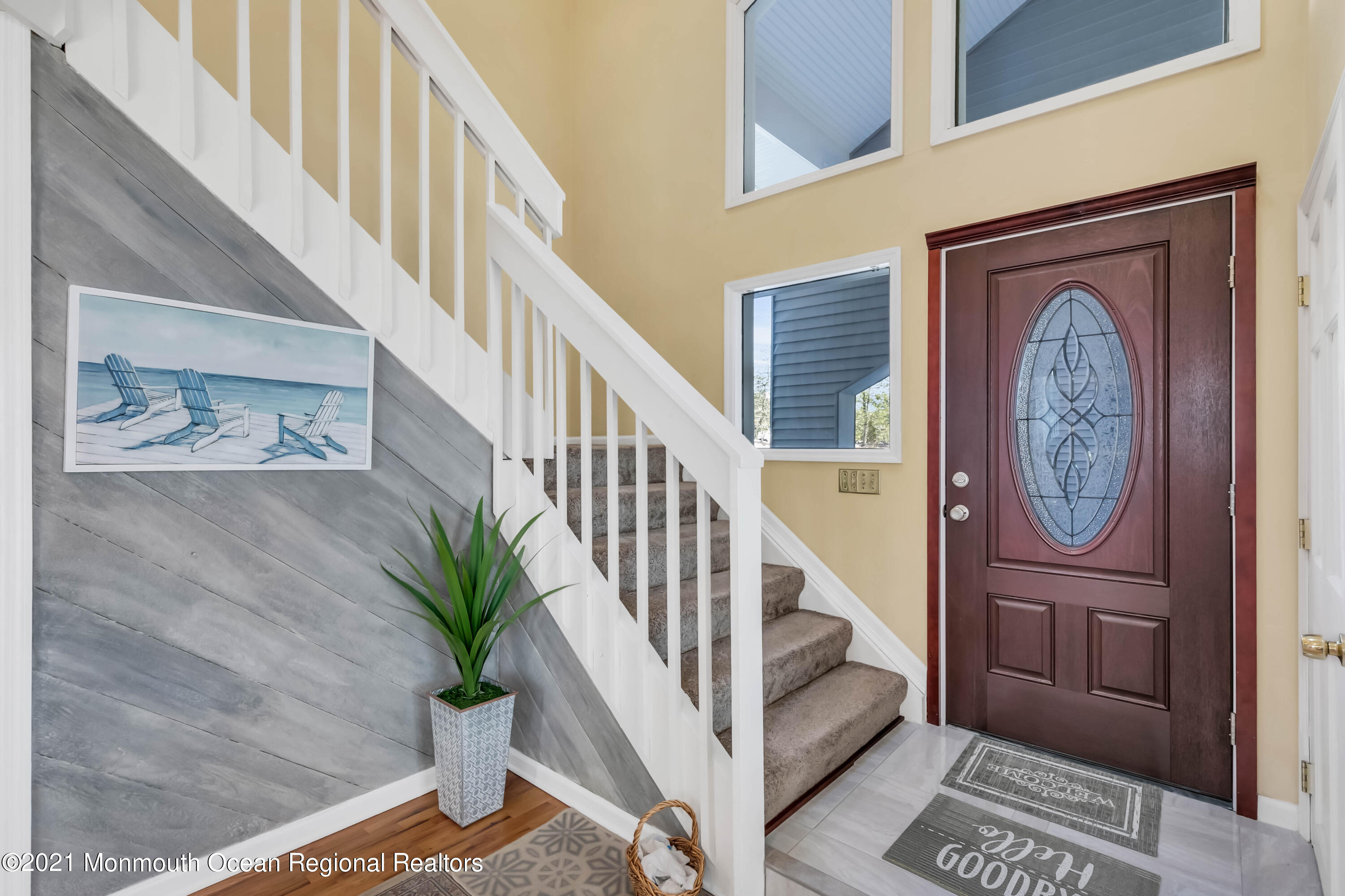 625 Oceanview Road Brielle, NJ 08730 - Photo 6 of 47 Two Story Foyer