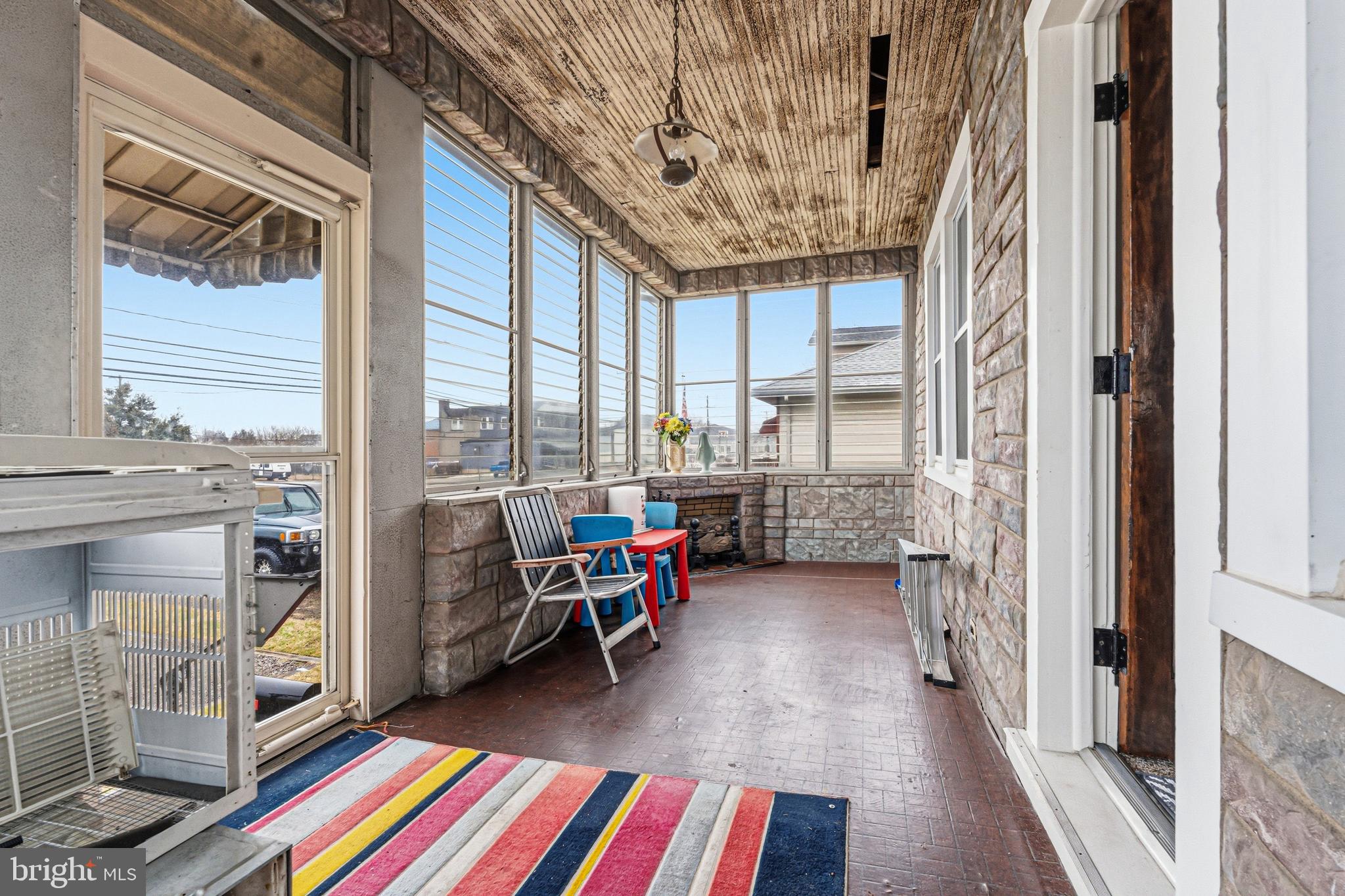 6909 North Point Road Sparrows Point, MD 21219 - Photo 4 of 35