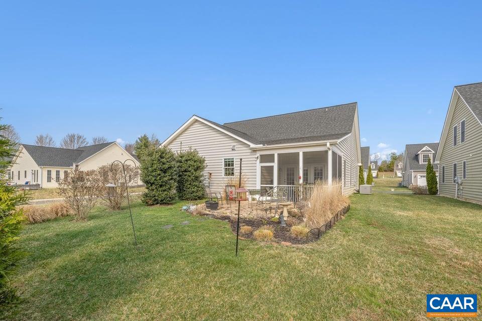89 Crape Myrtle Drive Palmyra, VA 22963 - Photo 27 of 36