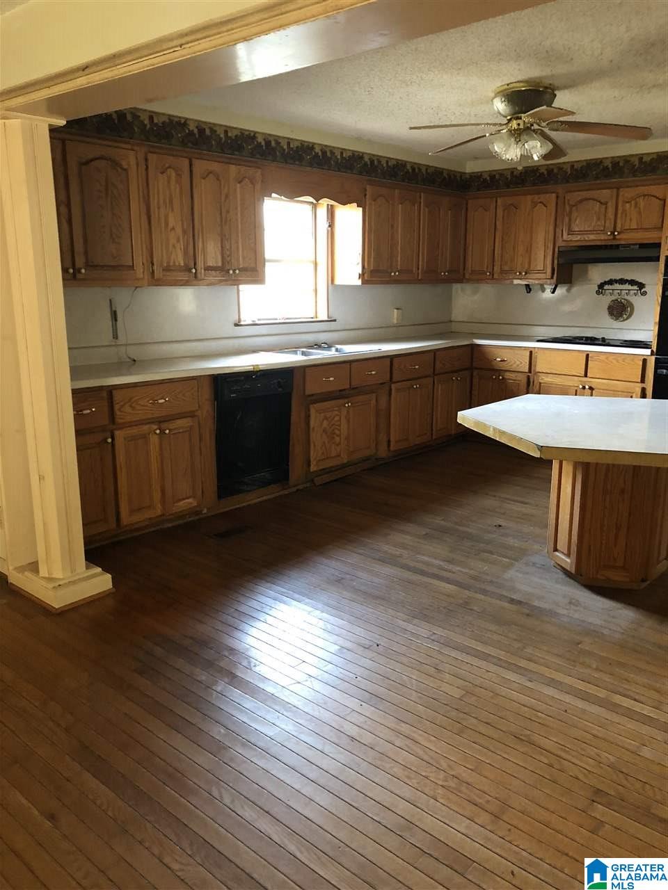 398 Waldrop Road Jasper, AL 35503 - Photo 7 of 17