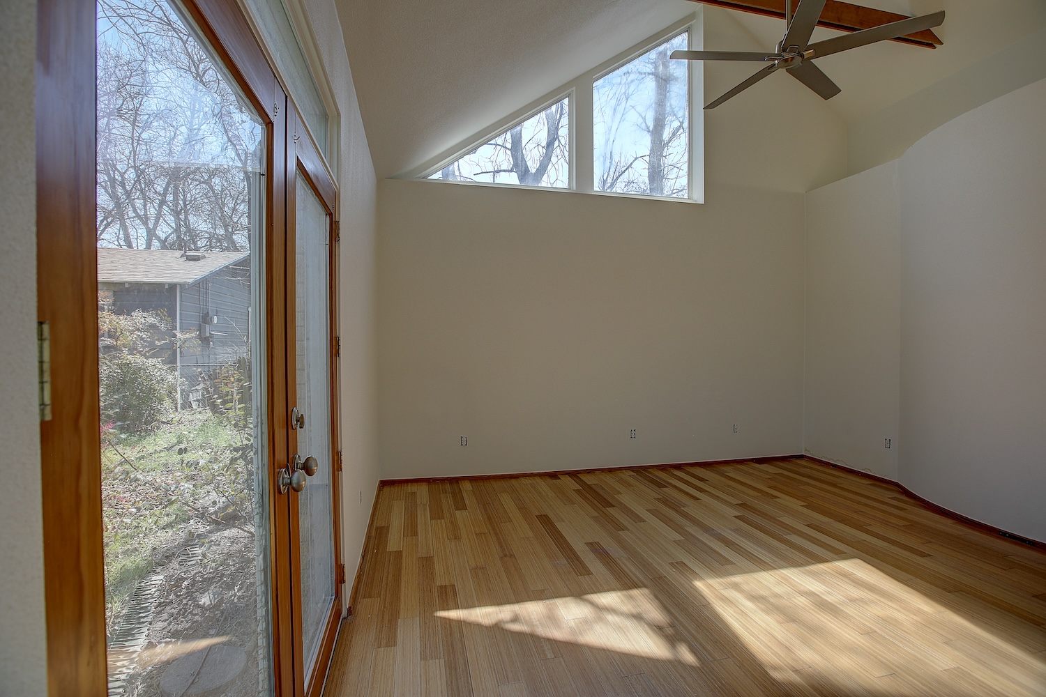 1607 South Elm Street Georgetown, TX 78626 - Photo 27 of 40 a view of wooden floor