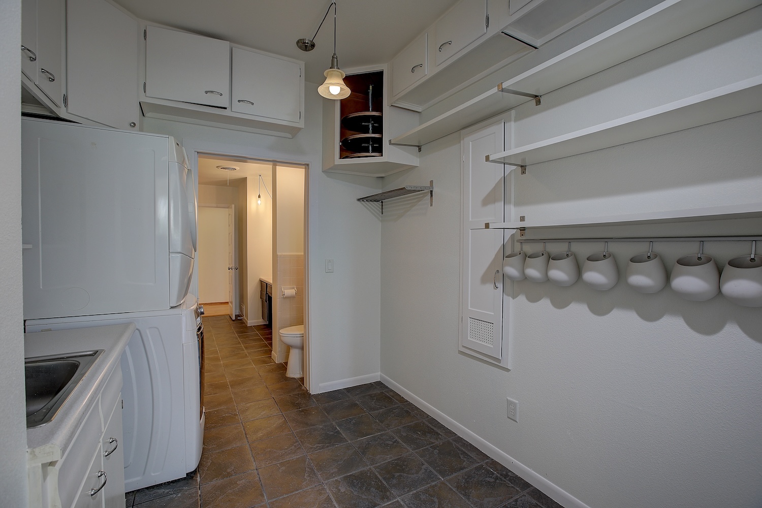 1607 South Elm Street Georgetown, TX 78626 - Photo 9 of 40 a view of walk in closet