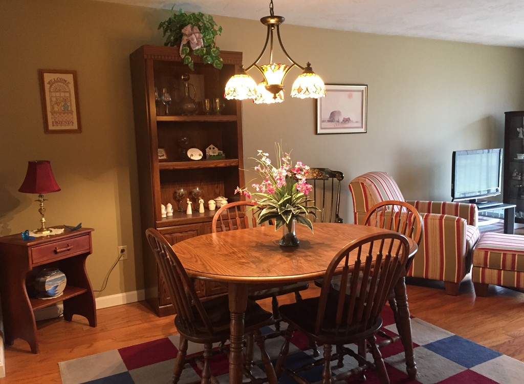 211 Ridgefield Circle, Unit C Clinton, MA 01510 - Photo 3 of 16 Gallery Image 3