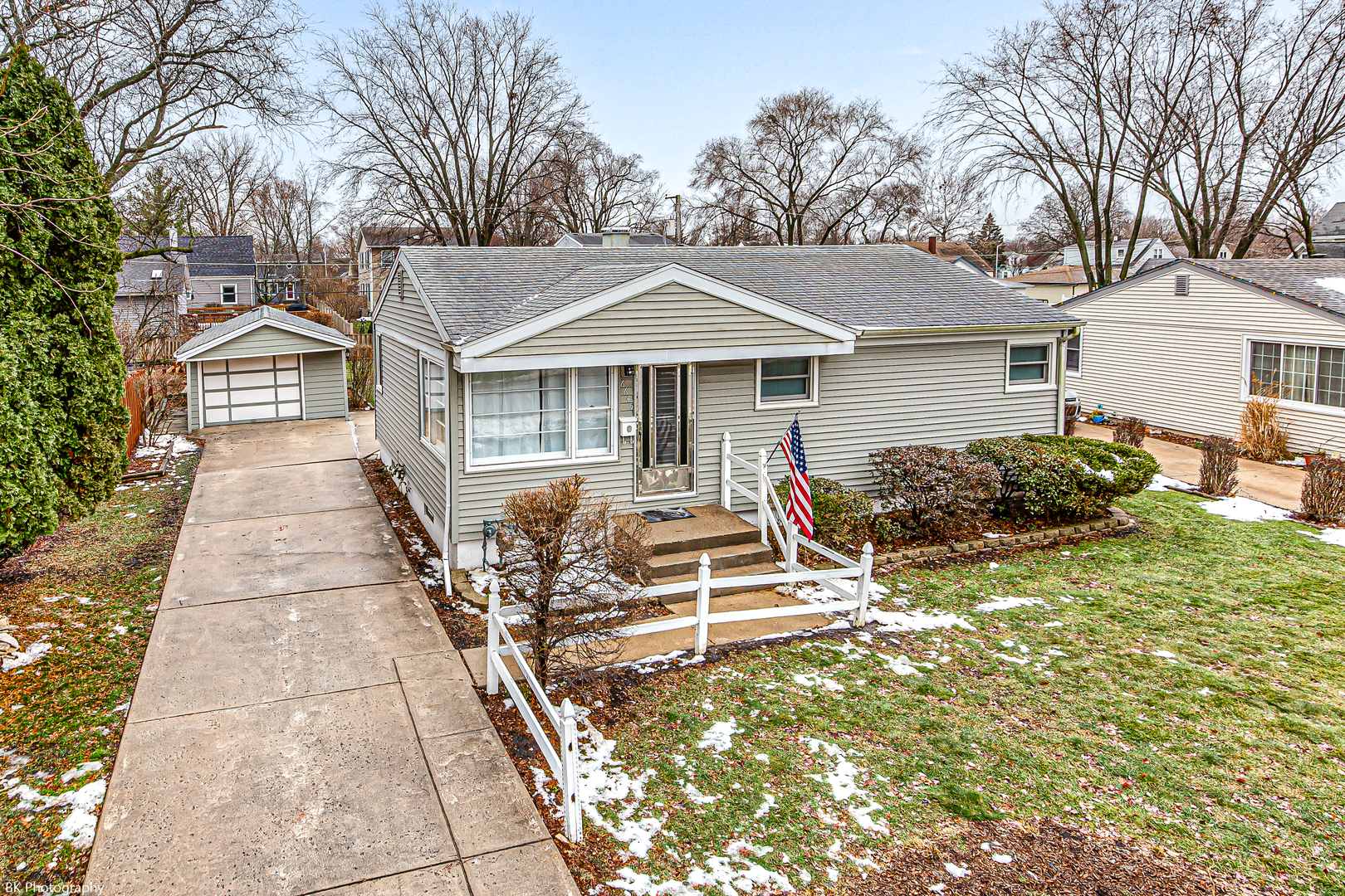 6645 Riverside Drive Tinley Park, IL 60477 - Photo 1 of 19