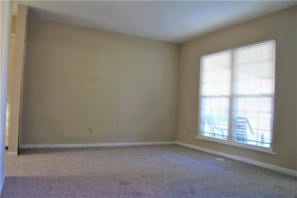 3247 Vineyard Street Springfield, OH 45503 - Photo 8 of 28