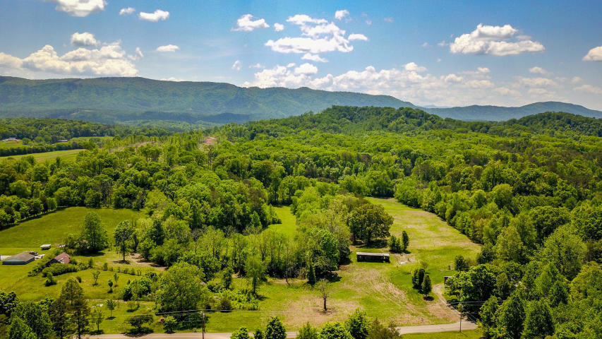 Indian Warpath Road Maryville, TN 37803 - Photo 3 of 14 20190109210444649425000000-o
