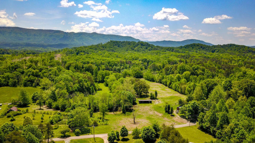 Indian Warpath Road Maryville, TN 37803 - Photo 4 of 14 20190109210449072781000000-o