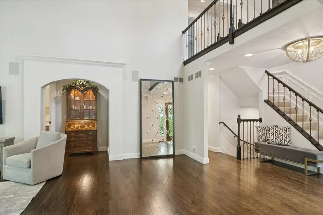 $899,000 | 39 Warrington Drive, Lake Bluff, IL 60044