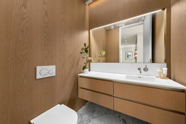 $4,250,000 | 80 East 10th Street, Unit 3W | Greenwich Village