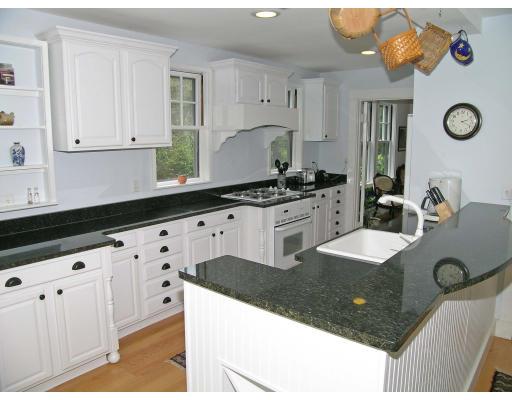 120 Middlesex Road Newton, MA 02467 - Photo 10 of 20