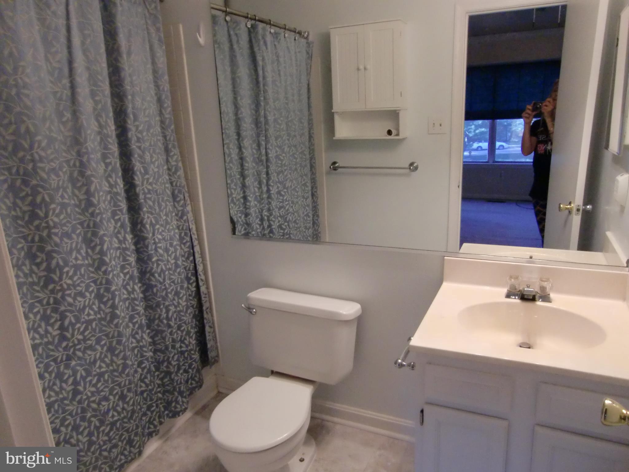 9545 Clocktower Lane Columbia, MD 21046 - Photo 12 of 25 masterbath