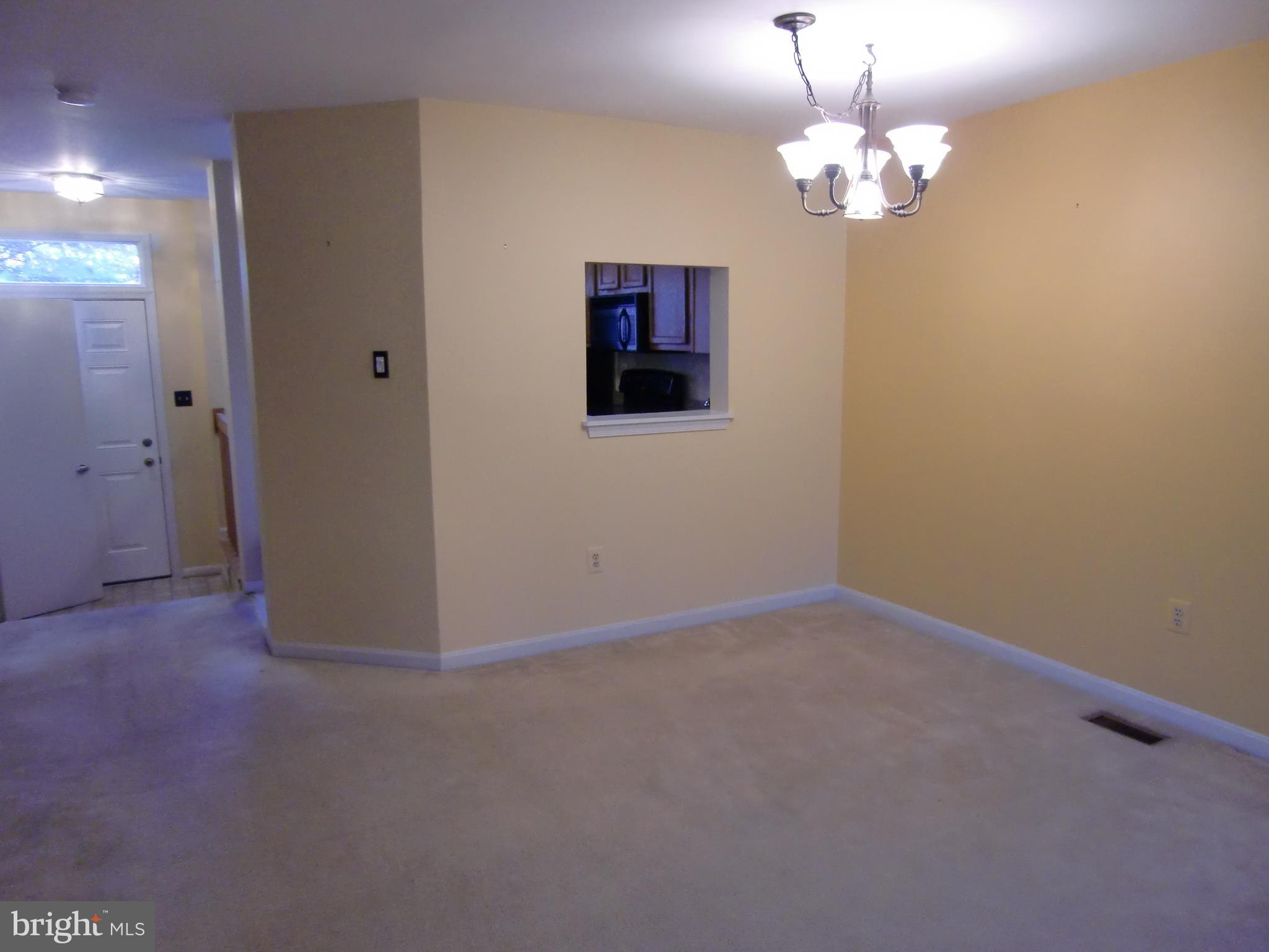 9545 Clocktower Lane Columbia, MD 21046 - Photo 5 of 25 dining room