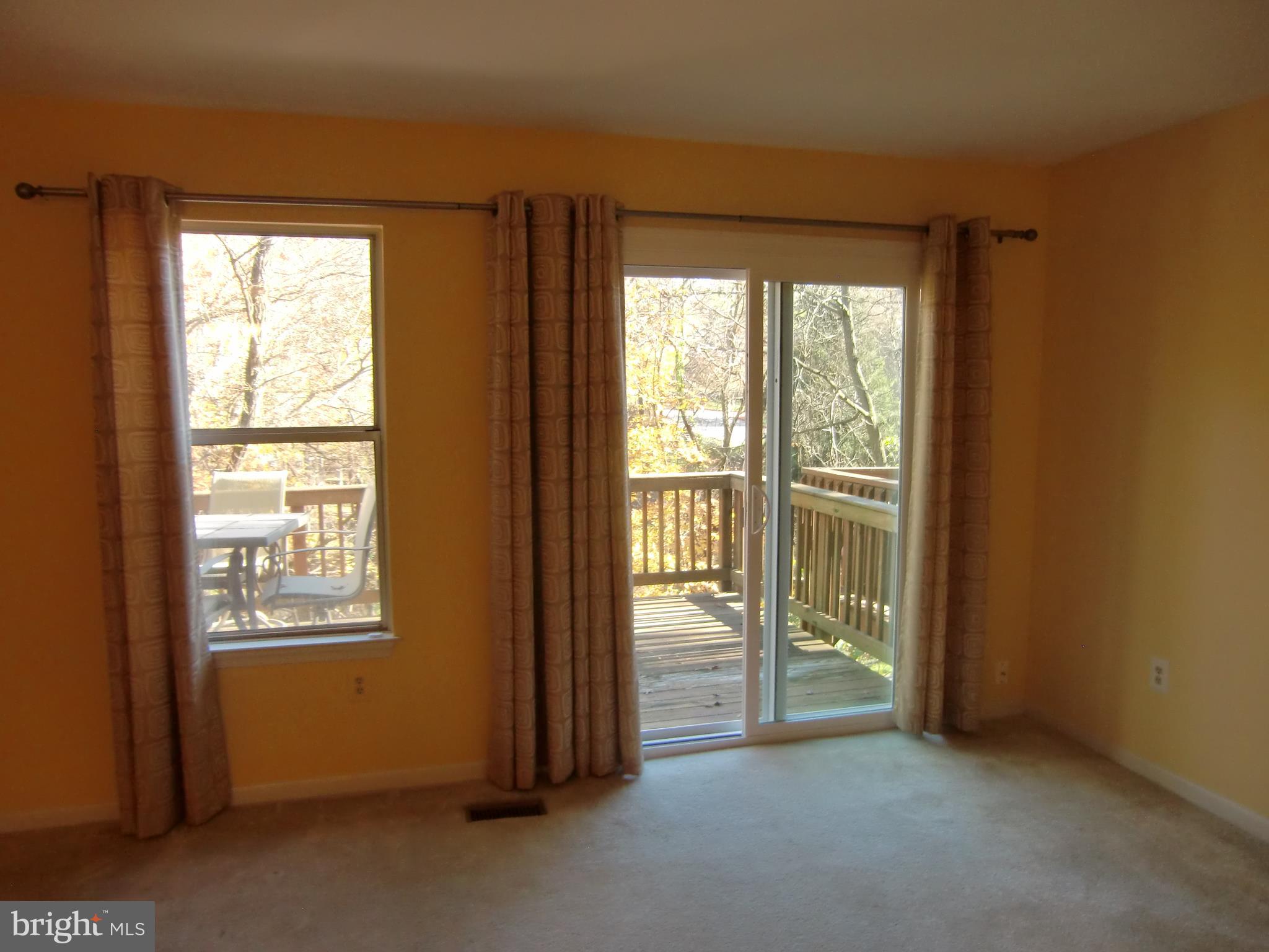 9545 Clocktower Lane Columbia, MD 21046 - Photo 7 of 25 brand new sliders