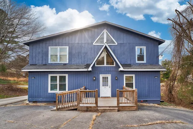 $325,000 | 28 Weaver Street, McCaysville, GA 30555