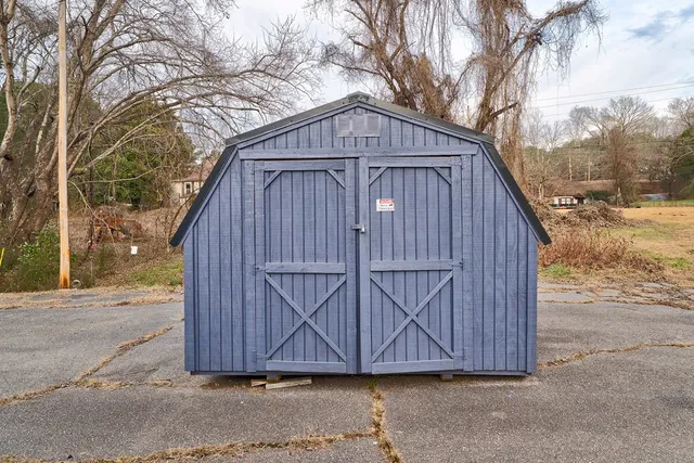 $325,000 | 28 Weaver Street, McCaysville, GA 30555