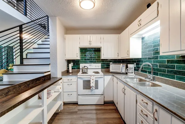 $325,000 | 28 Weaver Street, McCaysville, GA 30555