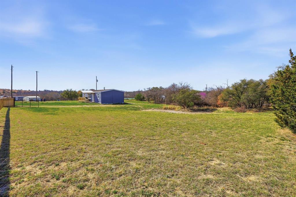 7553 Hutcheson Hill Road Springtown, TX 76082 - Photo 37 of 40