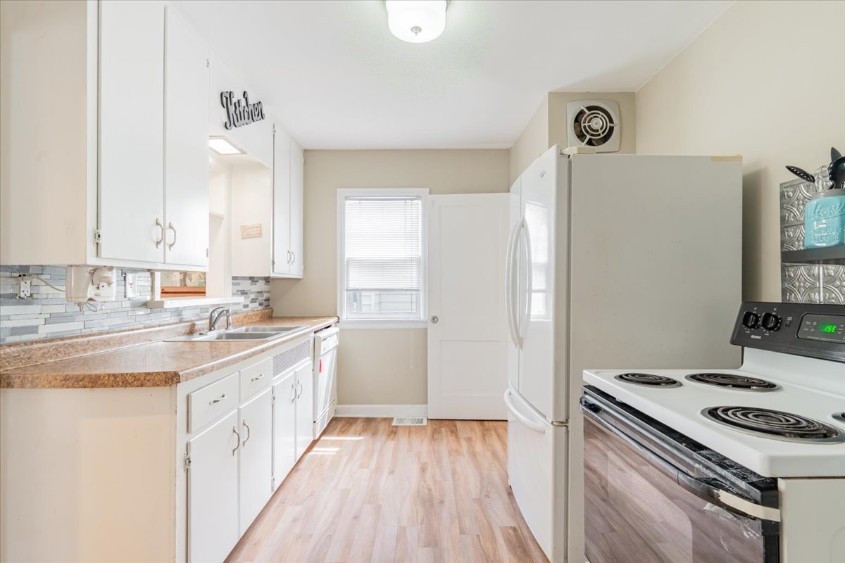 1012 North Linden Street Normal, IL 61761 - Photo 10 of 26 Gallery Image 10