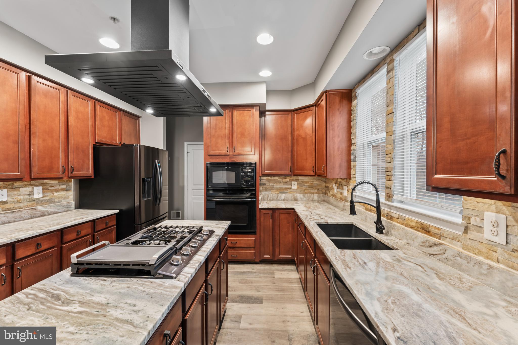 6319 Seton Ridge Drive Baltimore, MD 21207 - Photo 13 of 39 Kitchen