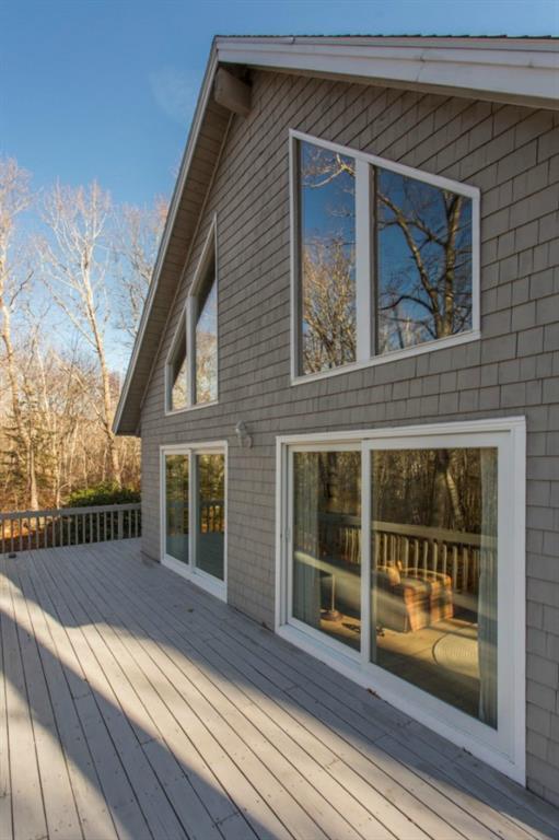 13 Poore Road East Boothbay, ME 04544 - Photo 12 of 31 Upgrades include Corian kitchen...