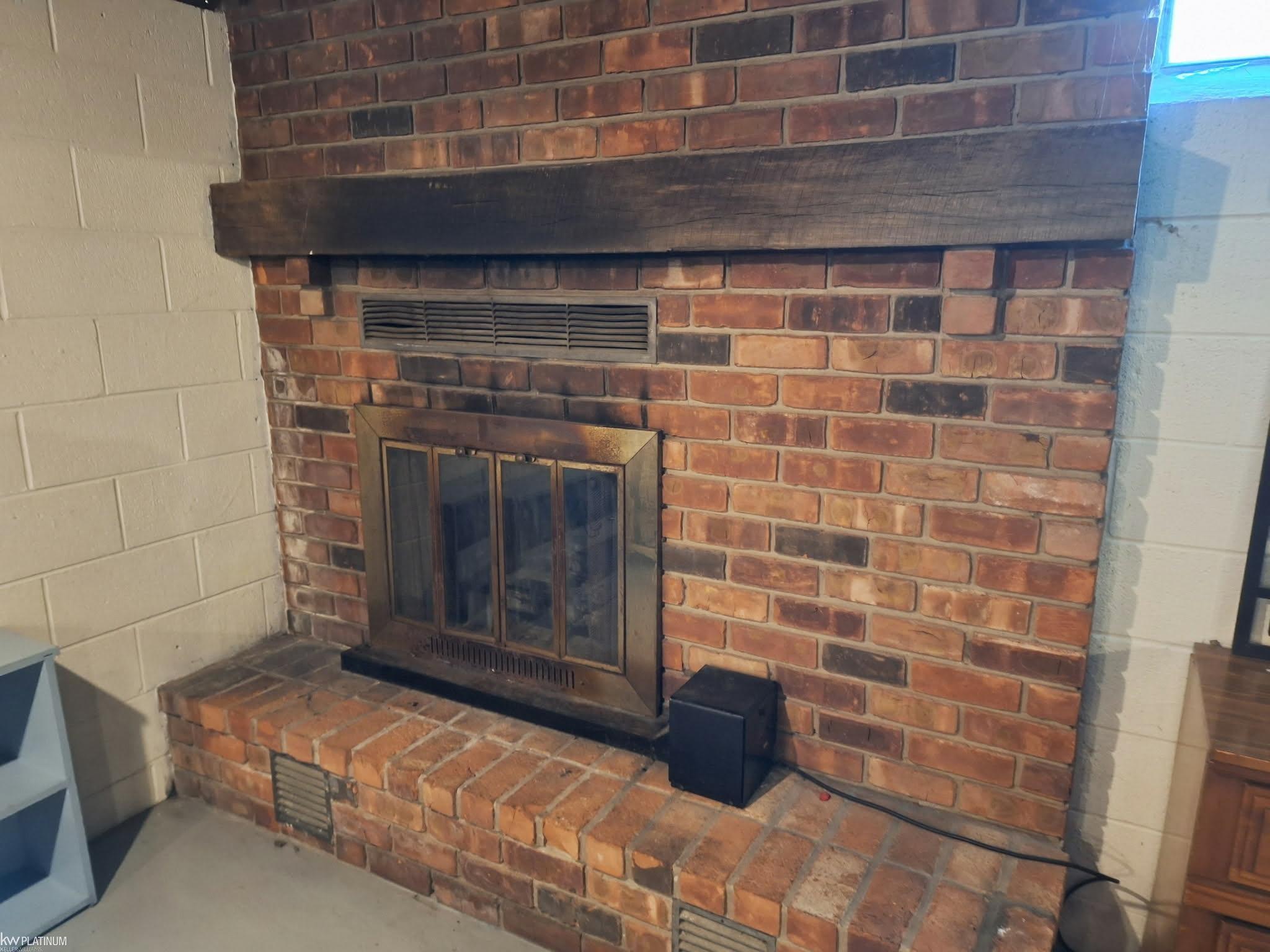 400 East Frenchline Road Sandusky, MI 48471 - Photo 7 of 21