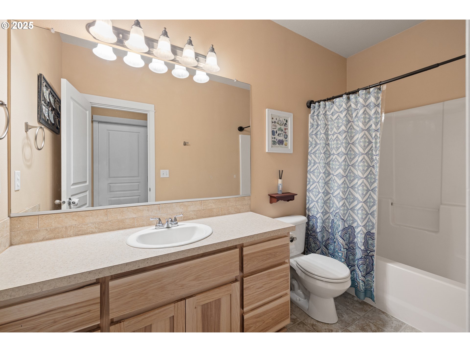 58678 Noble Road St. Helens, OR 97051 - Photo 24 of 38 Bedroom