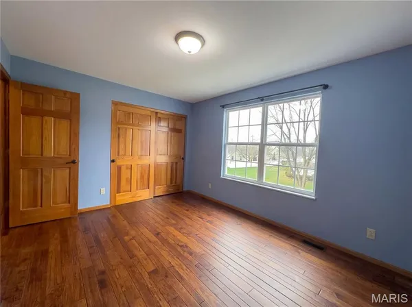 $420,000 | 7 Shetland Pony Court, St. Peters, MO 63376