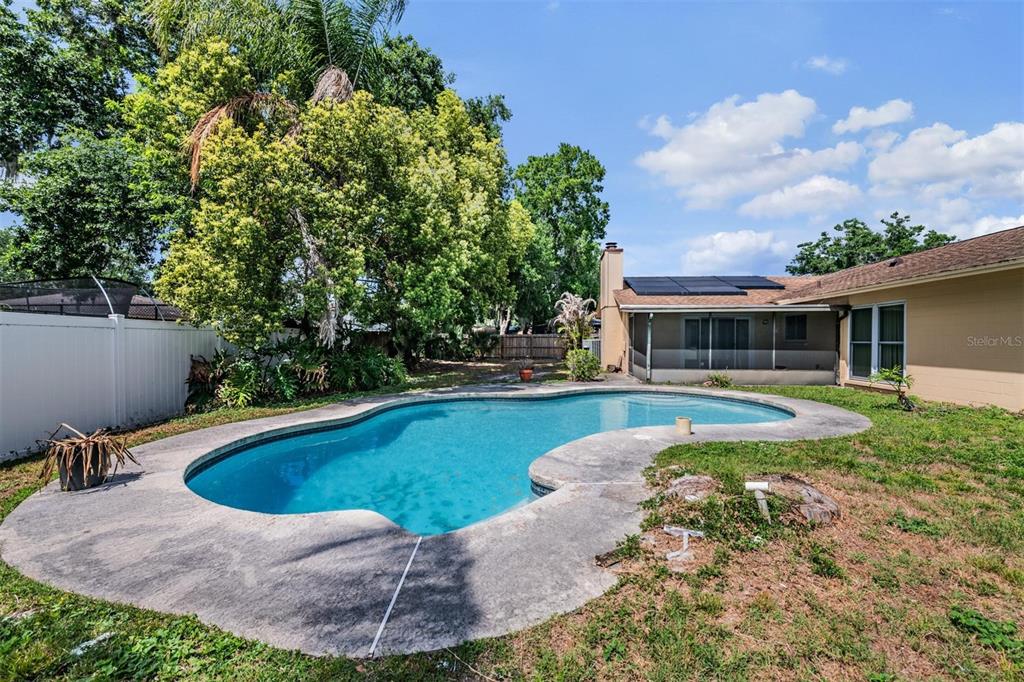 3916 Casaba Loop Valrico, FL 33596 - Photo 2 of 38