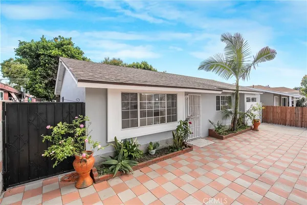 $560,000 | 180 East 69th Street, Long Beach, CA 90805