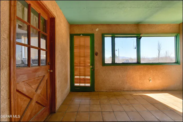 $450,000 | 395 Gabaldon Road, Anthony, NM 88021