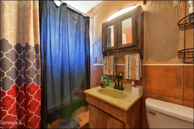 $450,000 | 395 Gabaldon Road, Anthony, NM 88021