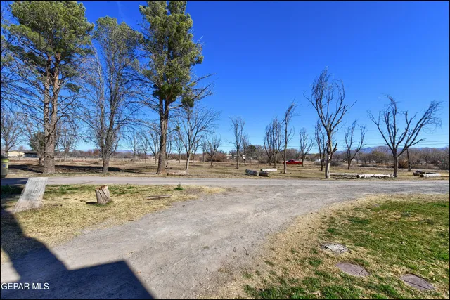 $450,000 | 395 Gabaldon Road, Anthony, NM 88021