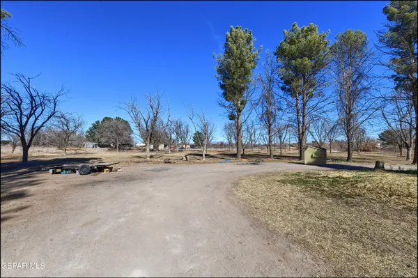 $375,000 | 395 Gabaldon Road, Anthony, NM 88021