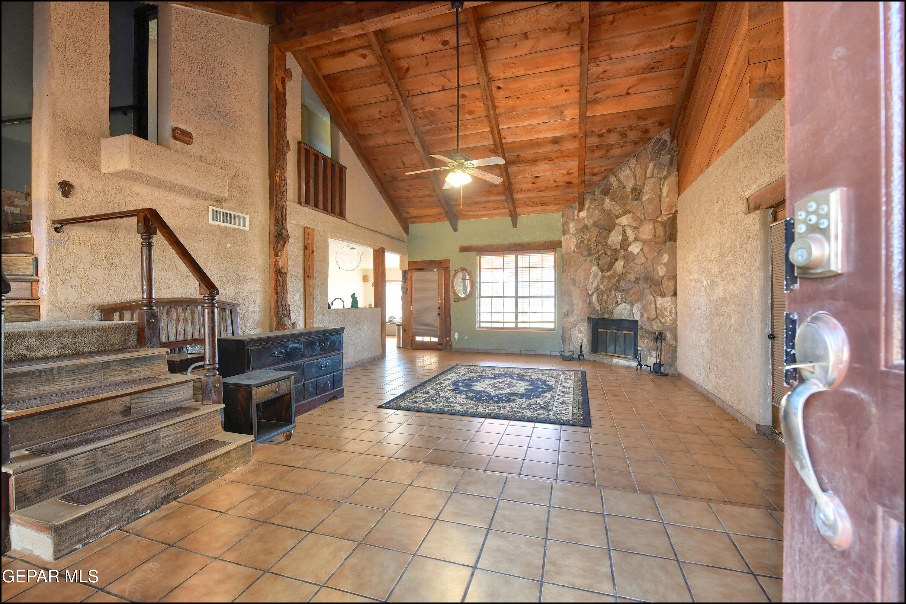 395 Gabaldon Road Anthony, NM 88021 - Photo 5 of 84 a view of entryway with a rug