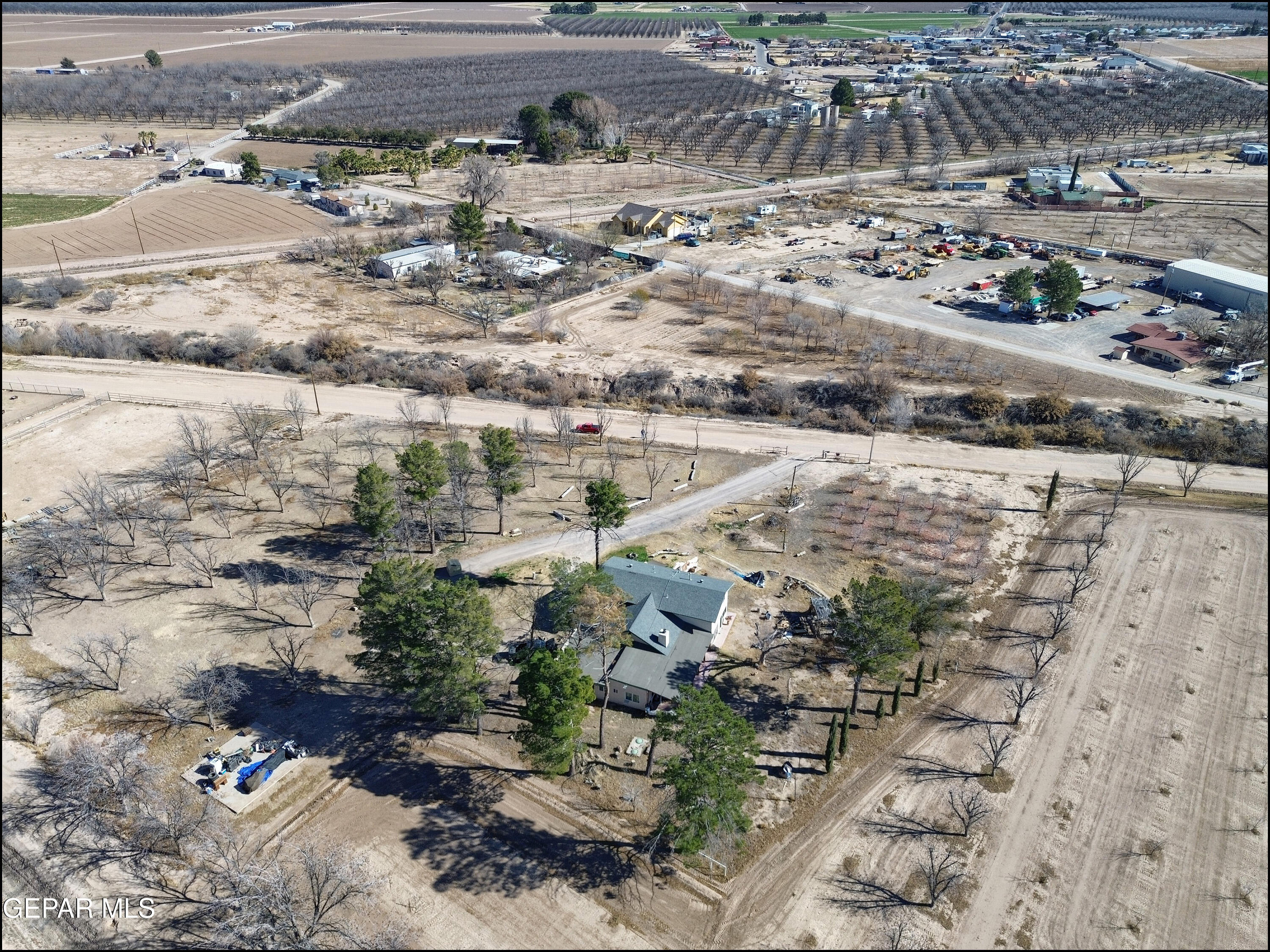 395 Gabaldon Road Anthony, NM 88021 - Photo 69 of 84 62