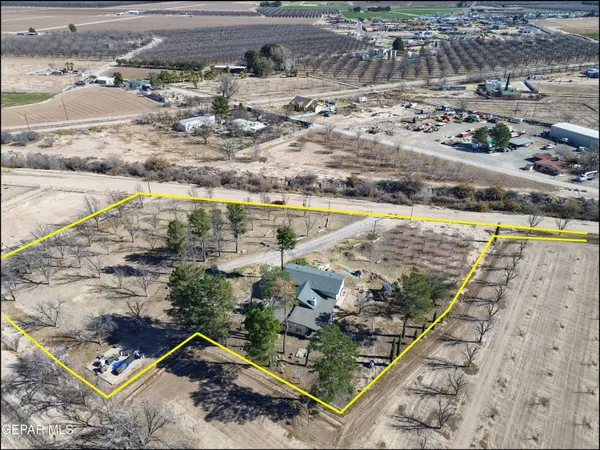 $375,000 | 395 Gabaldon Road, Anthony, NM 88021