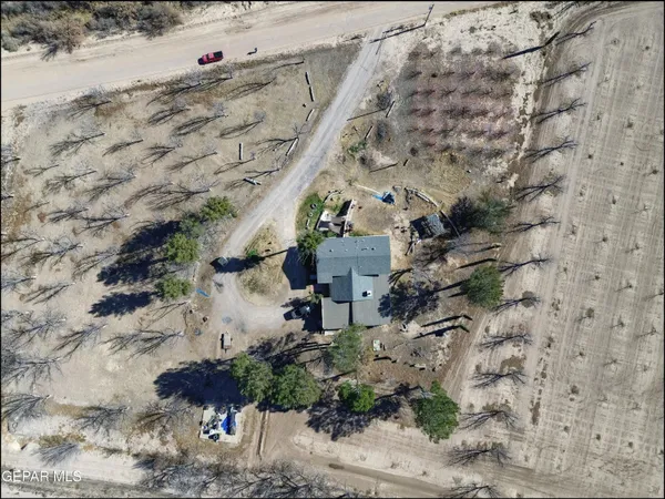 $375,000 | 395 Gabaldon Road, Anthony, NM 88021
