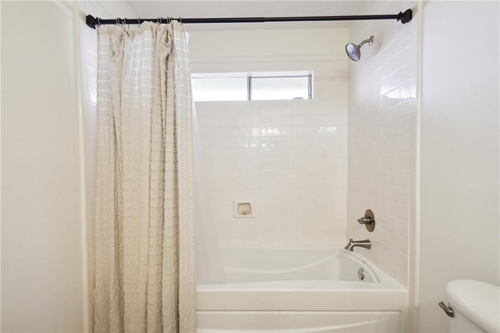 38 Moss Drive Laplace, LA 70068 - Photo 15 of 23