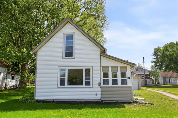 $168,000 | 251 North Snowden Street, Andrews, IN 46702