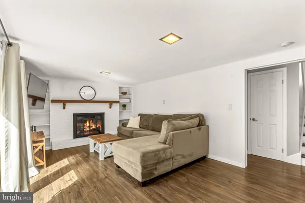 $399,900 | 2604 Beechwood Road, Lancaster, PA 17601