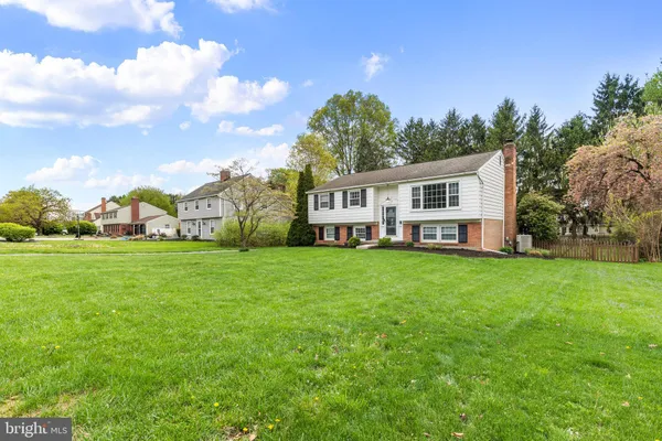 $399,900 | 2604 Beechwood Road, Lancaster, PA 17601