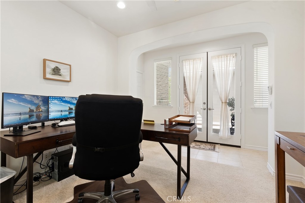2472 Highwood Road Orange, CA 92867 - Photo 14 of 36