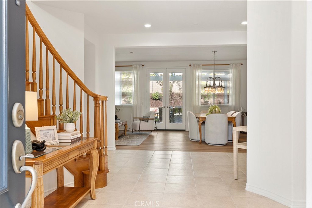 2472 Highwood Road Orange, CA 92867 - Photo 6 of 36