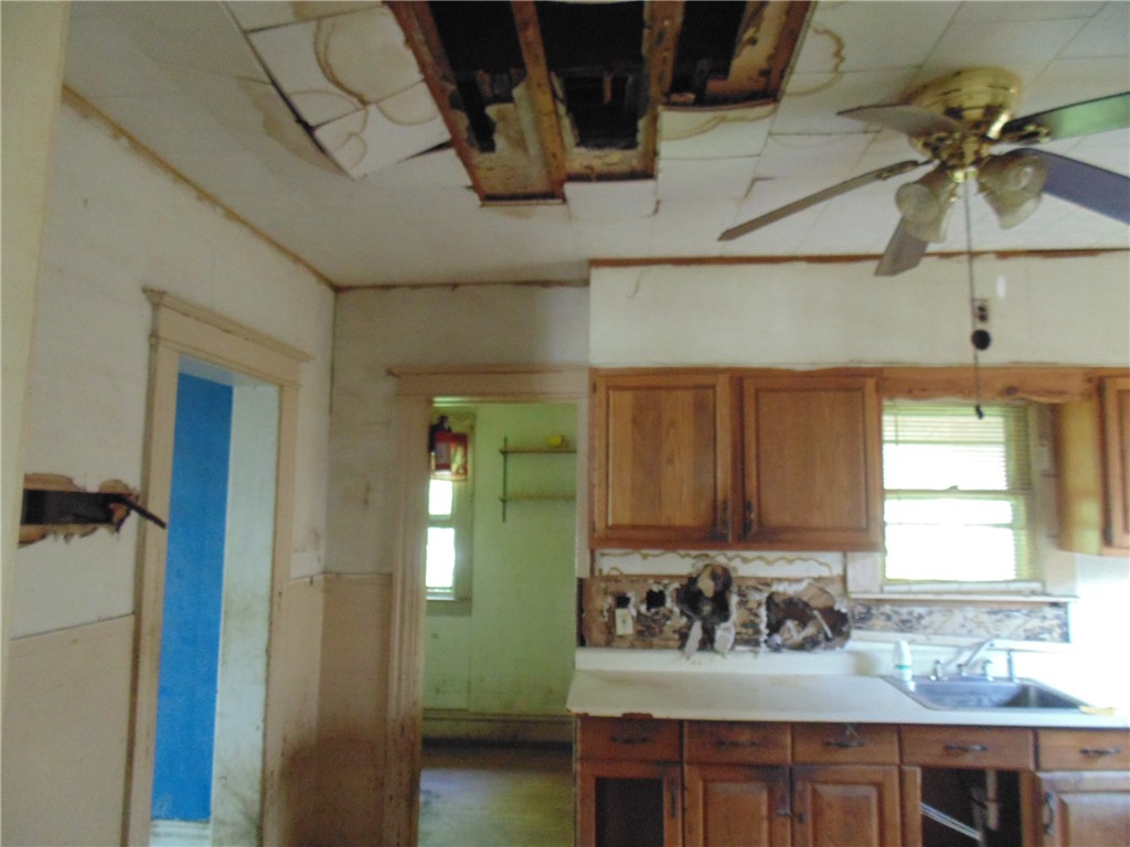 50 Austin Street Rochester, NY 14606 - Photo 16 of 36